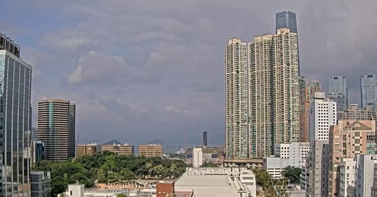 天氣｜日間炎熱市區最高約31度 局部地區有雷暴