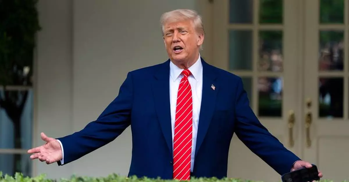 特朗普與澤連斯基通電話 稱冀俄烏雙方遵守停火協議