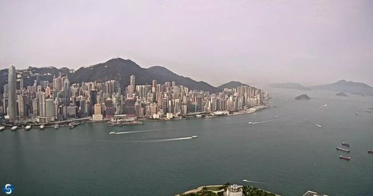 天氣 | 多雲有驟雨最高29度  稍後有狂風雷暴星期日跌至20度