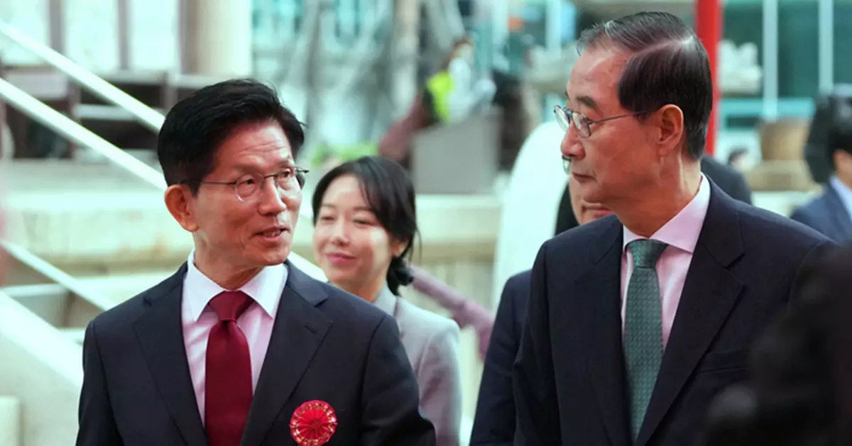 南韓國民力量黨金文洙晤無黨籍韓悳洙 就攜手贏得大選達共識