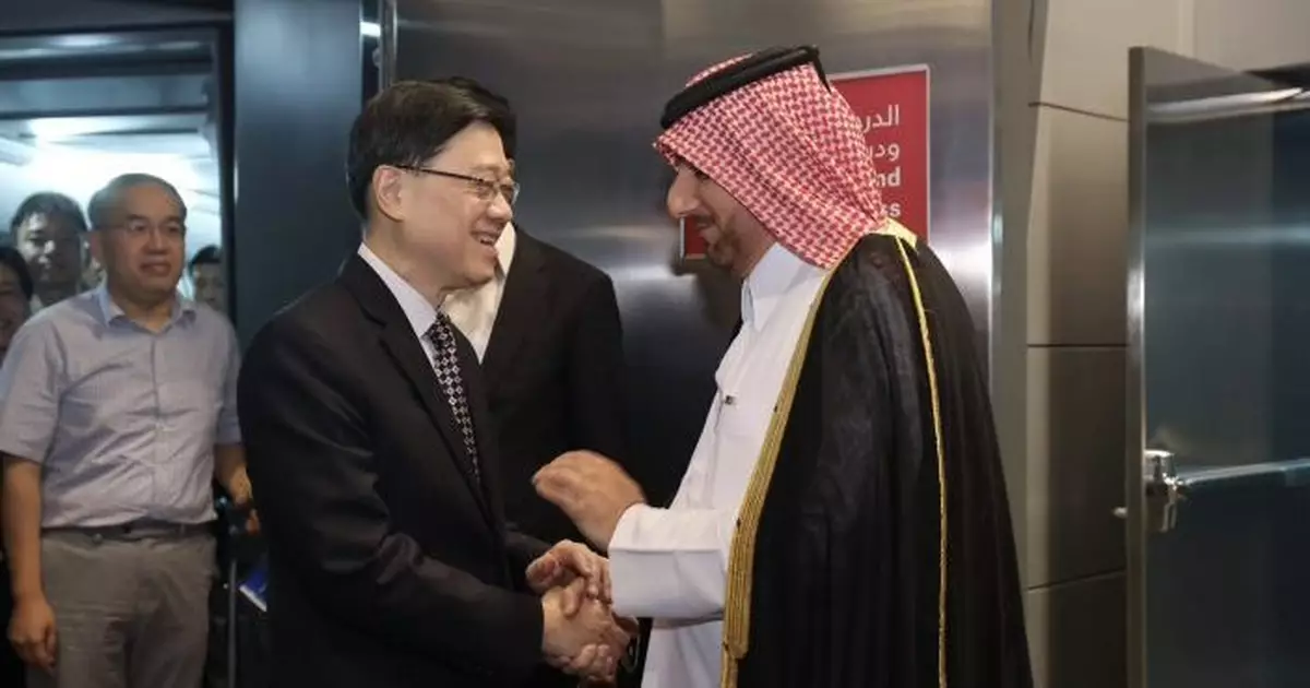 李家超率商貿團抵達多哈 展開卡塔爾科威特訪問開拓經貿新機遇