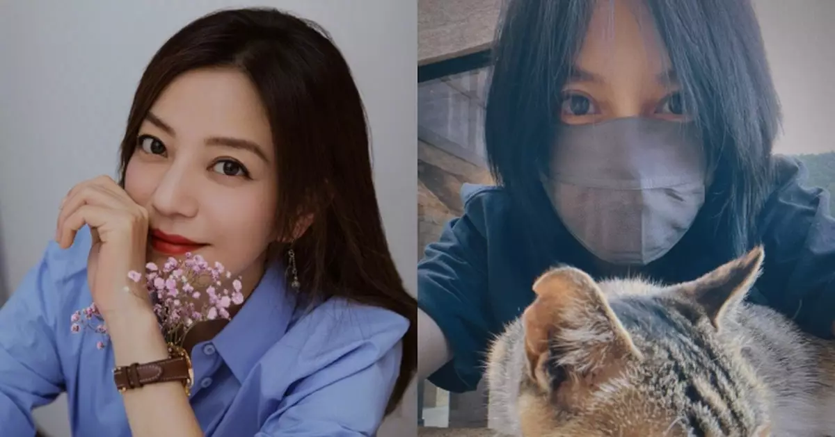 趙薇突晒自拍照 打扮樸素但雙眼有神