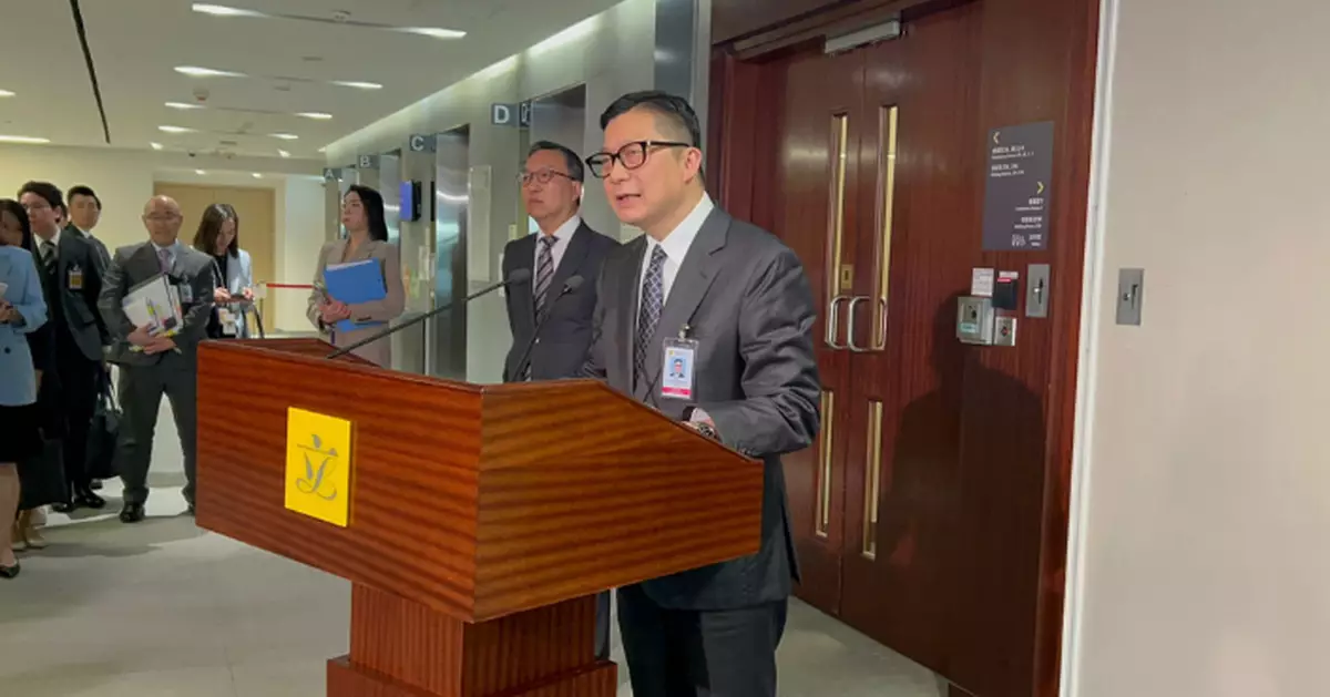 鄧炳強：國安附屬法例沒賦予國安公署新權利 市民生活不受影響