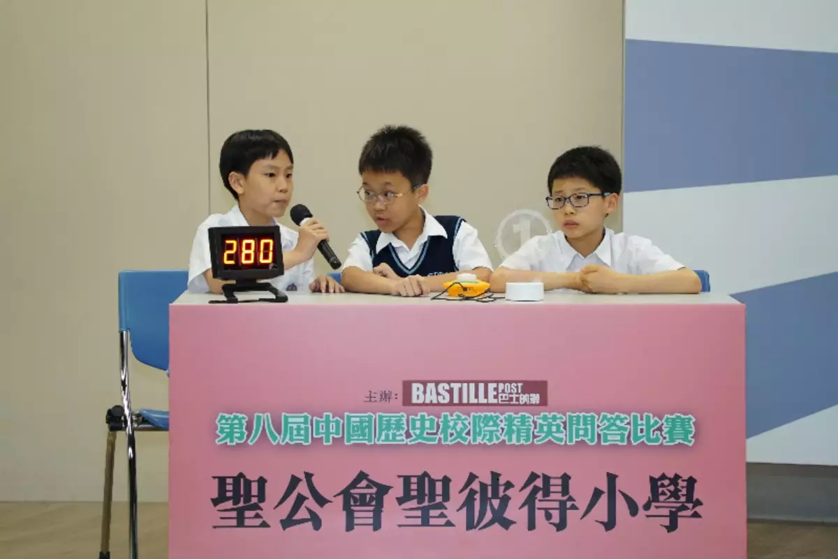 巴士的報記者攝