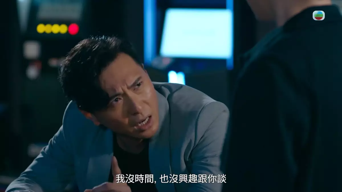 而佢搵子恆講數呢一場,亦演活咗「好刻意扮惡但惡唔起嘅狀態」,完全係同個角色完美結合。