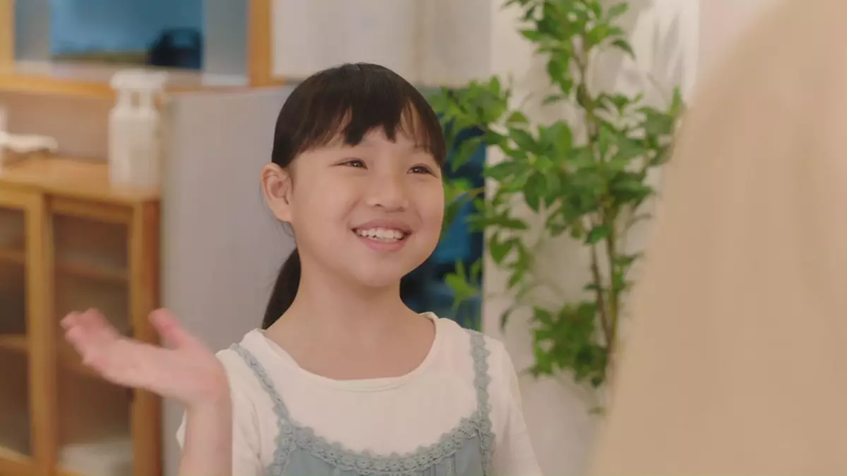 原來飾演Yoyo阿女嘅,就係《九龍城寨》嘅魚蛋妹菁菁。