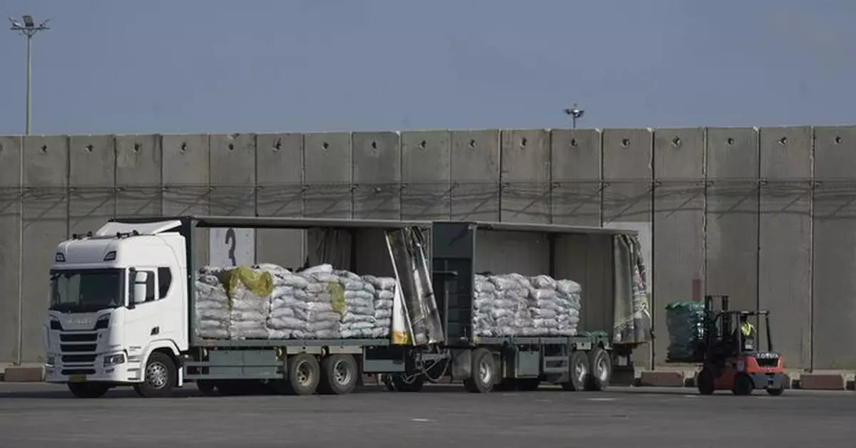以巴衝突 | 以色列指過百大貨車物資進入加沙 紅十字國際譴責以軍襲擊