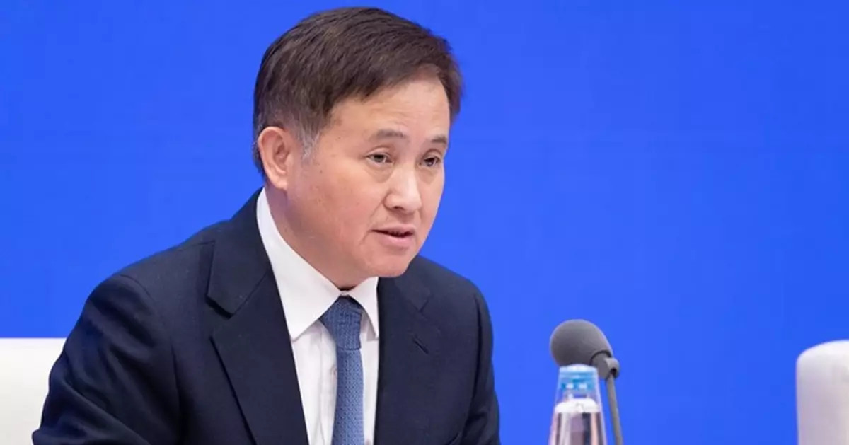 潘功勝：人行將恢復公開市場國債買賣　持續打擊數字貨幣炒作