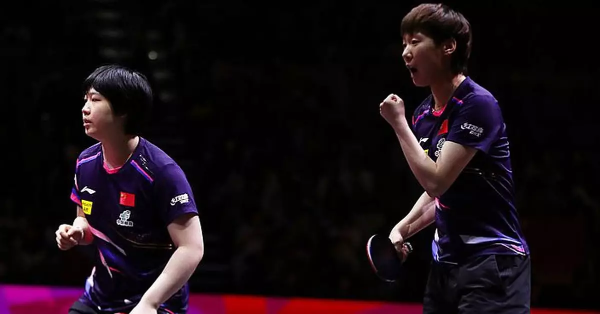 王曼昱與蒯曼組合奪女雙冠軍　國乒今屆世錦賽第四冠