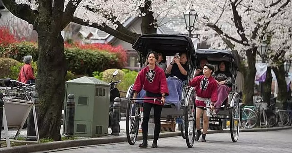 移動的Wiki百科！兼職月入高達2.6萬 日本淺草「移動導遊」獲滿分好評