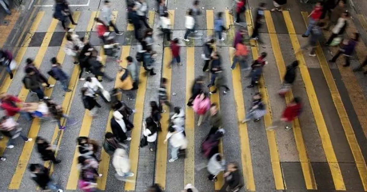 Jobsdb 2025 薪酬調查：加幅連跌兩年⾄ 2.2%  逾七成⼈曾憂失業