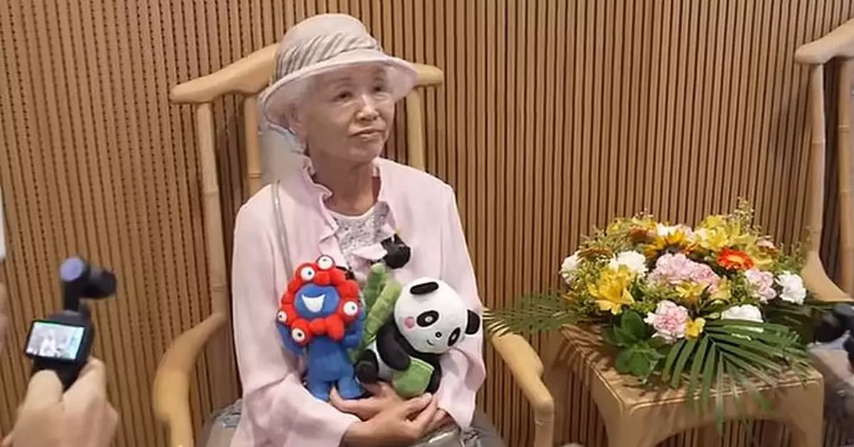 因熱愛世博成名 日76歲「世博婆婆」花46日完成大阪世博全場館巡禮