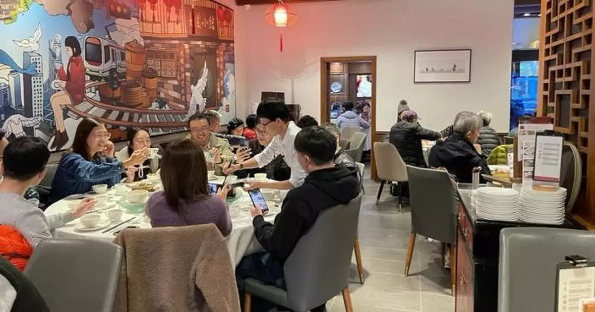 業界指黃金周期間旺區大眾化食肆生意增兩至三成