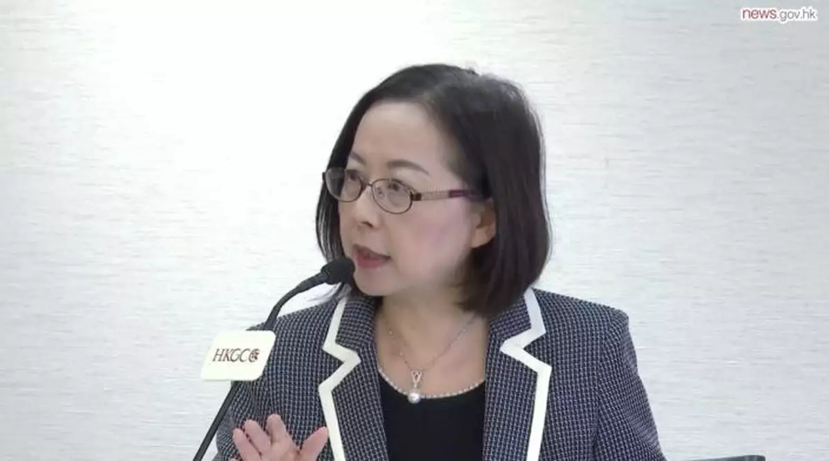 陳瑞娟稱信保局「中小企保障易」試點計劃正積極籌備