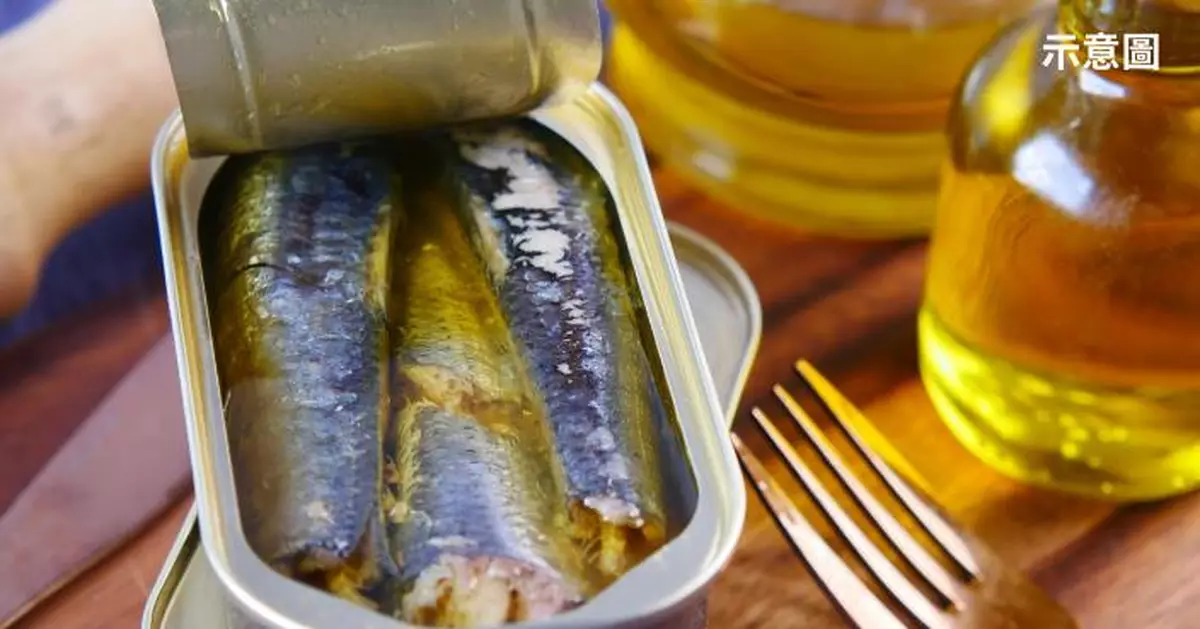 貿易戰下的意外贏家！「罐頭魚」搜尋量暴增4000%  專家警告：經濟衰退前兆