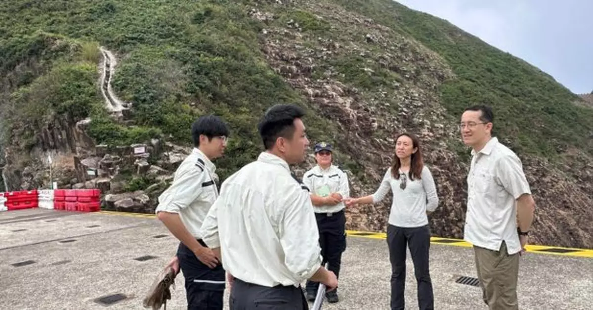 漁護署人員到萬宜水庫東壩及破邊洲一帶視察　監察及疏導人流