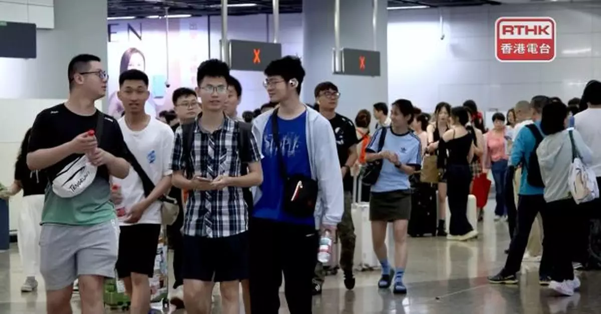 截至晚上9時逾96萬2千人次出入境　入境人次超過48萬