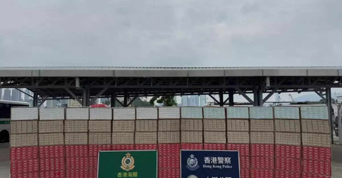 警方與海關梅窩採取聯合反走私行動　檢近200箱懷疑私煙　