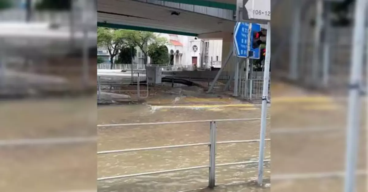 運輸署：因水管爆裂太子道西近窩打老道往旺角方向部份行車線封閉
