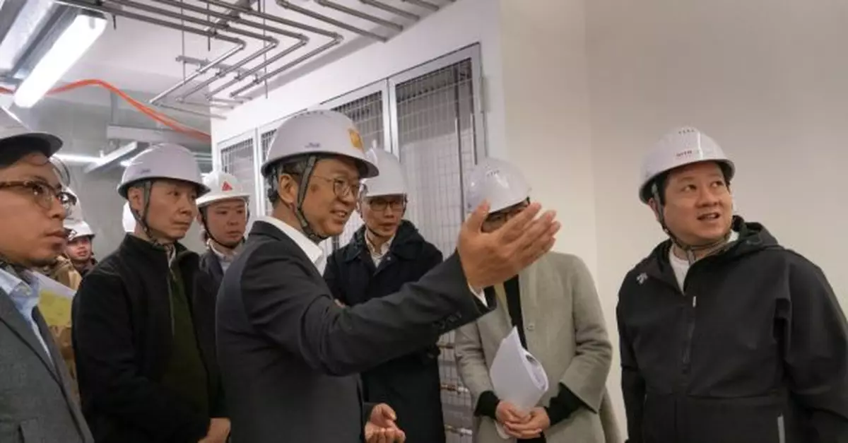 何永賢稱學校改裝簡約公屋進度理想　以保留與社區情懷連結