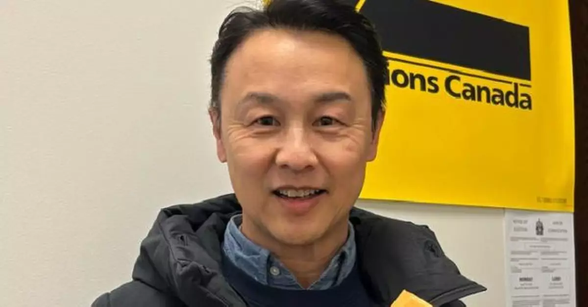 據了解警方邀請鄭敬基表弟及表弟婦到警署協助調查