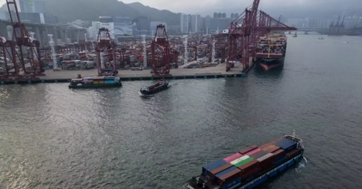 分析料本港短期出口增速維持　廠家或持續提前下訂單