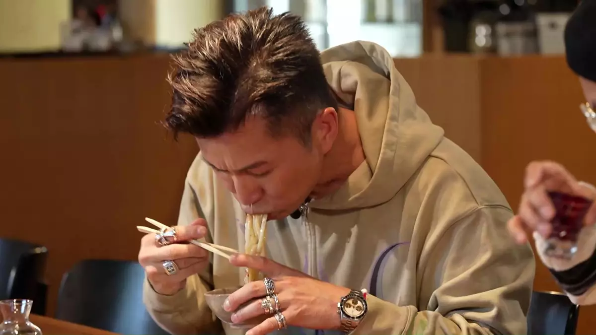無論邊一集,都有大量山聰嘅為食樣。