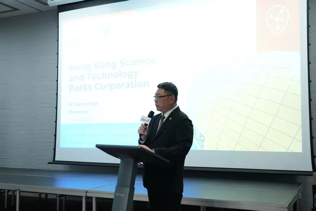 香港科學園深圳分園主席查毅超。巴士的報記者攝