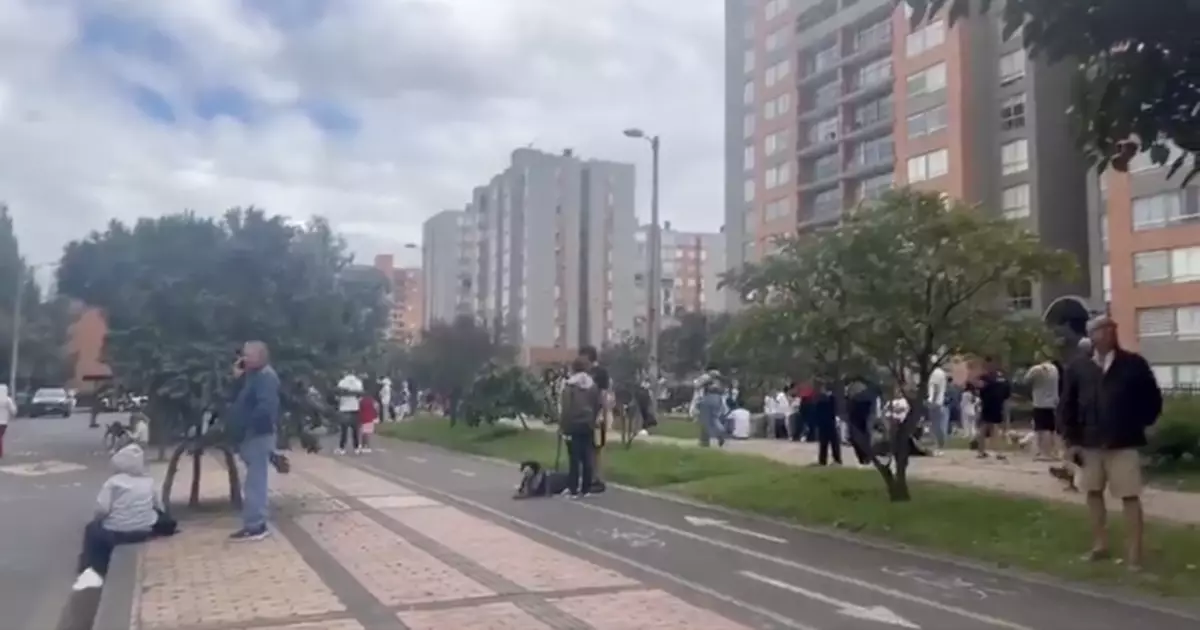 哥倫比亞北部6.3級地震　首都波哥大民眾到街上暫避