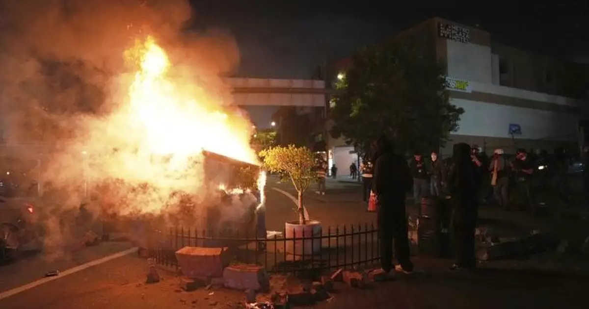 洛杉磯警方宣布擴大市中心非法集會範圍　霍曼警告會拘捕州長