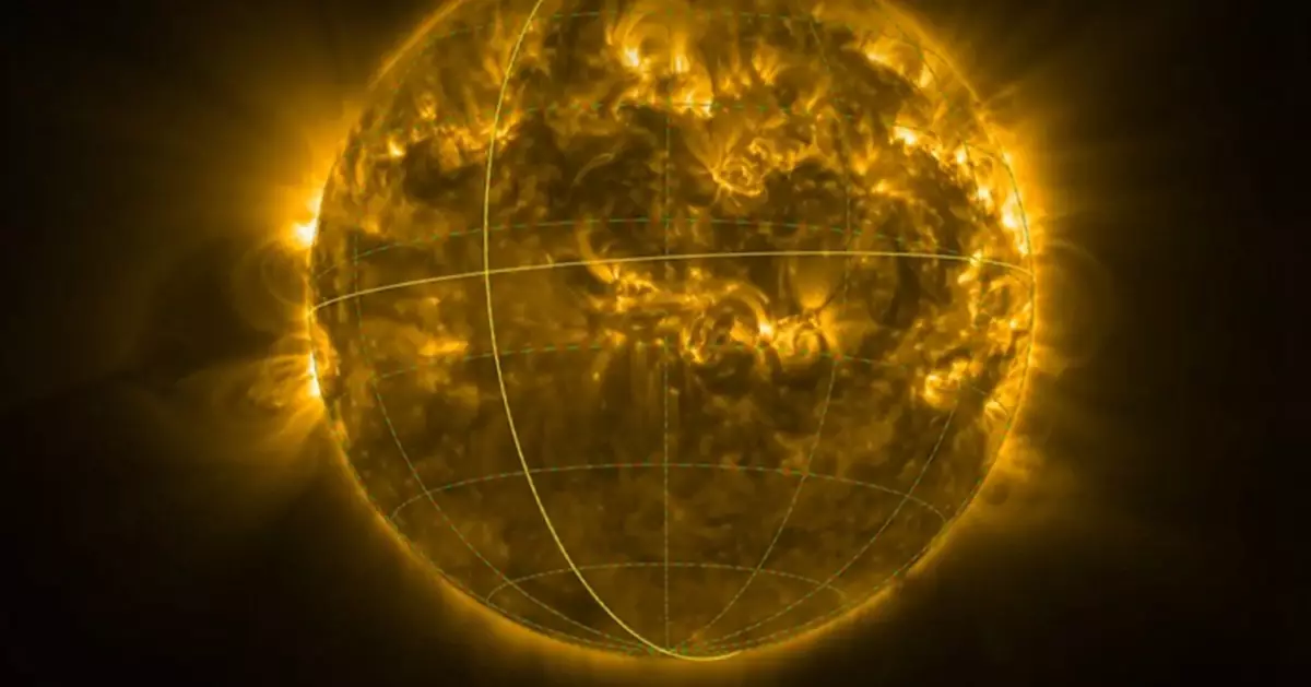 太陽南極首次曝光 歐洲太空總署公布全新角度清晰圖像