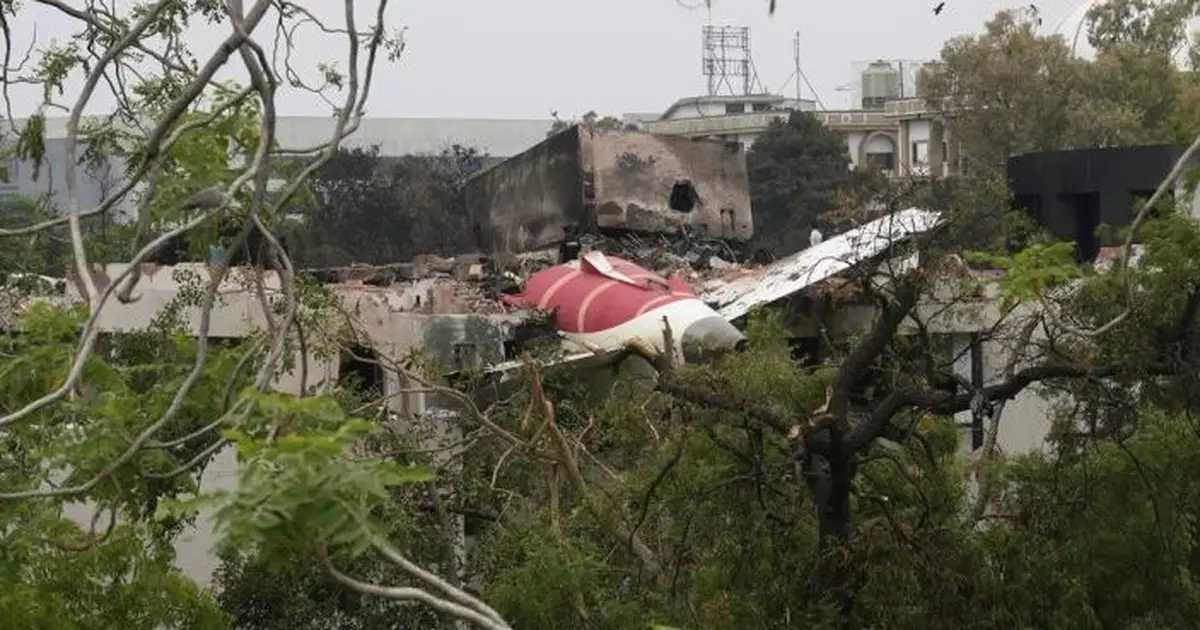 印度航空空難升至274死包括地面33人　調查委員會三個月內公布報告