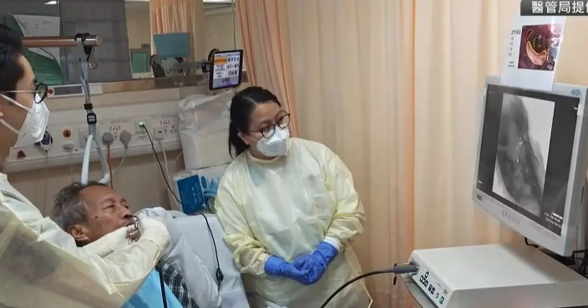 東華醫院推行新吞嚥訓練服務 透過電腦螢幕解說令病人更易理解掌握