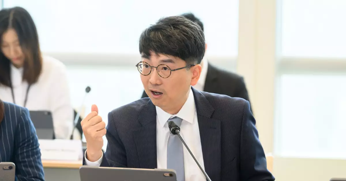 金管局周文正：逾10間銀行有意加入 跨境支付通初期不收費