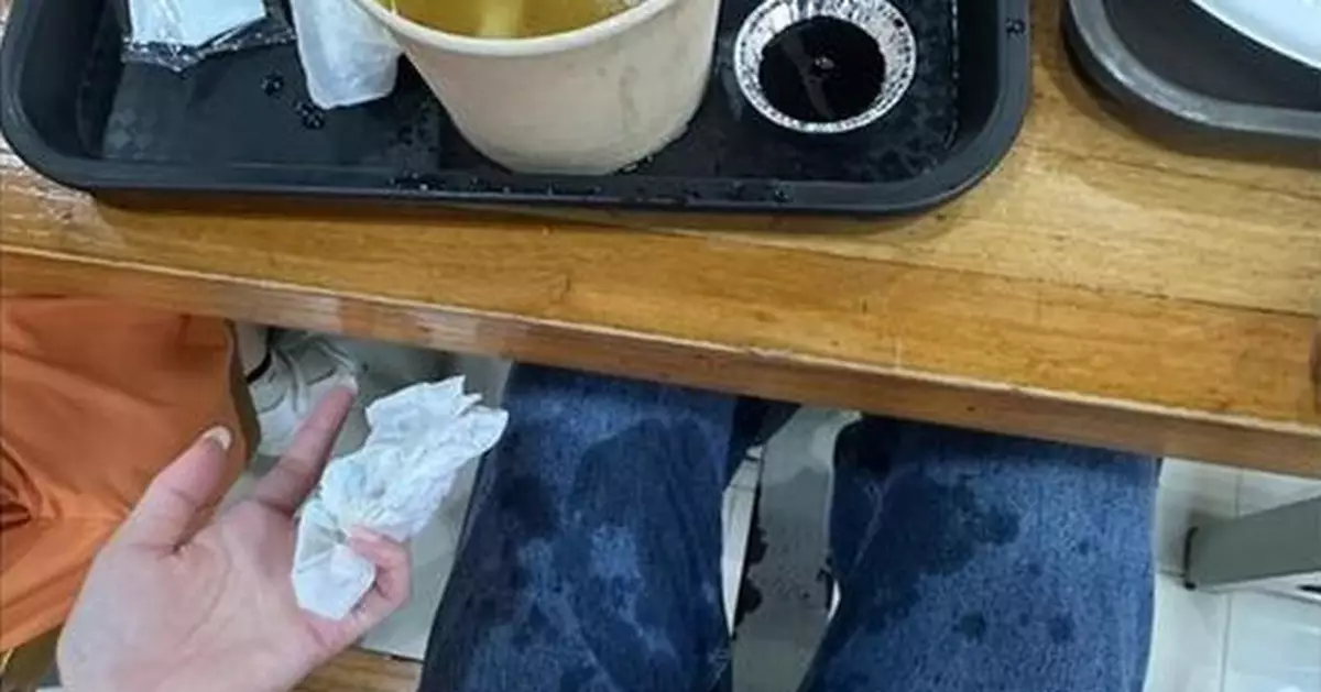 餐廳紙碗裝熱湯拿起即變形 港女大腿慘遭燙傷發文狠批：邊個發明紙碗！