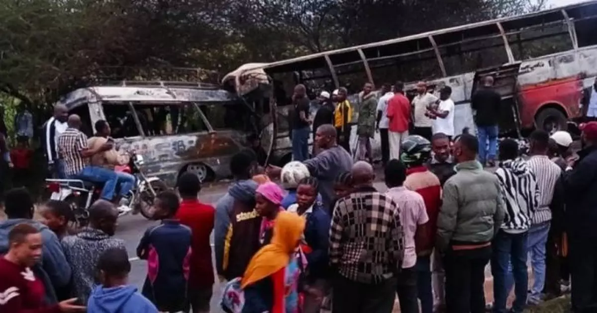 坦桑尼亞北部兩巴士迎面相撞起火　釀38死28傷