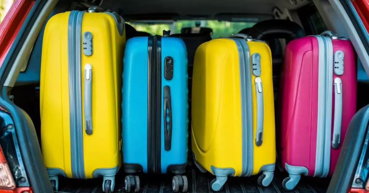 5月369萬旅客湧日！大阪爆「行李箱之亂」 心齋橋街頭成棄置熱點