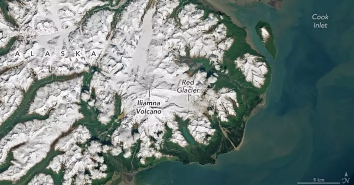 NASA捕捉「火山甦醒」異象！阿拉斯加冰川火山小規模震顫每分鐘震數次