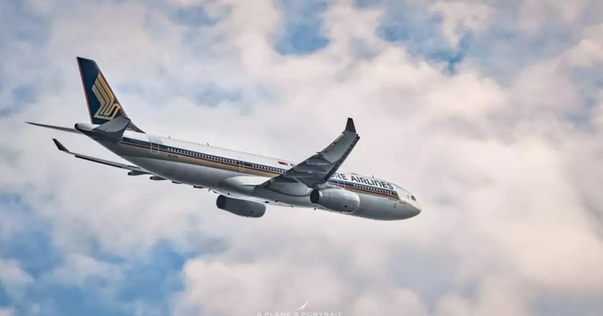 美醫生搭機申報蝦過敏仍食到蝦嚴重不適 星航急降送醫更惹官司