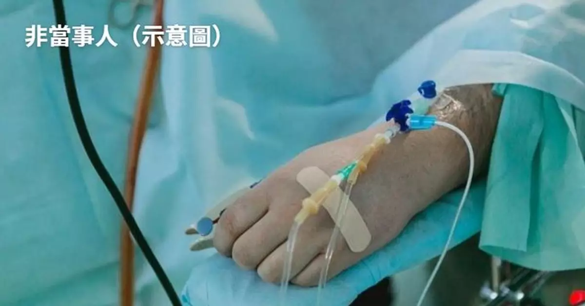 泰中學生遲交功課遭罰深蹲200次  雙腳劇痛「痾黑尿」急送院