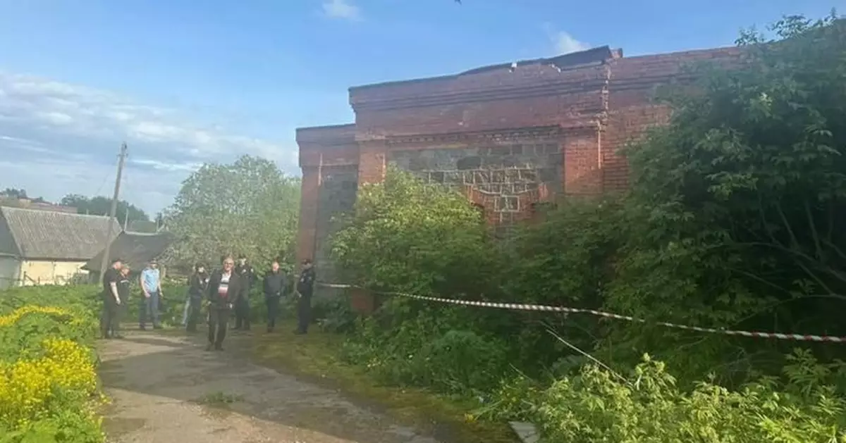 俄兩11歲女童闖農場廢墟敲牆引坍塌 遭活埋慘死 安全隱患引關注