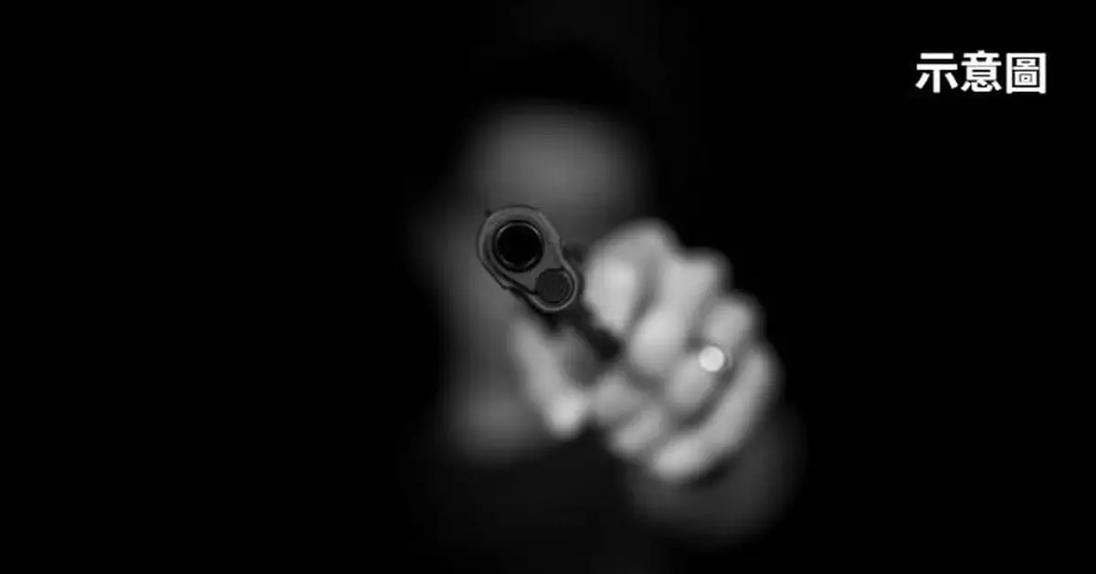 胸前佛牌卡住子彈救一命 泰男近距離遭槍擊奇蹟逃過一劫