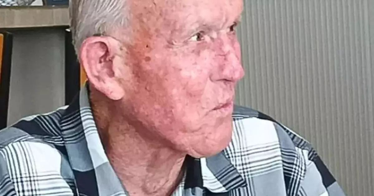 前建築師為照顧失智妻負債累累 80歲仍在超市打工 網民感動眾籌助退休