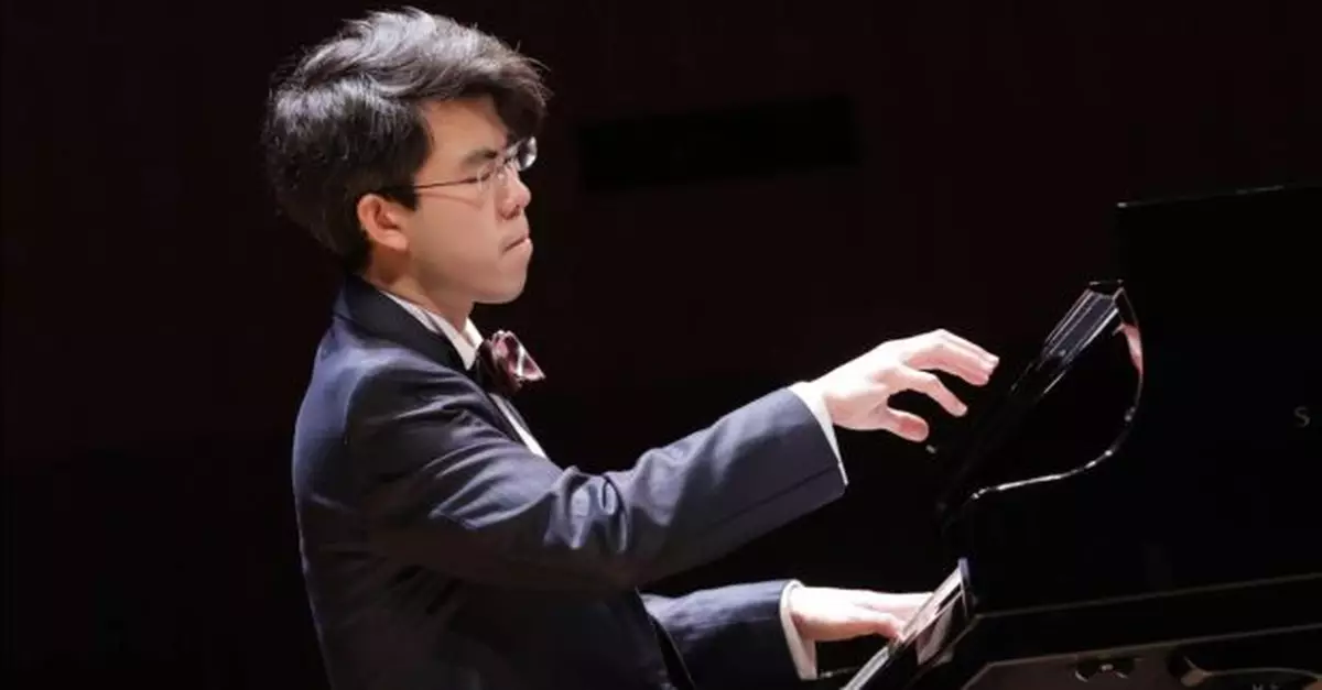 沈靖韜專訪｜榮幸勝出大賽　曾面對樽頸克服困難做出最佳藝術品