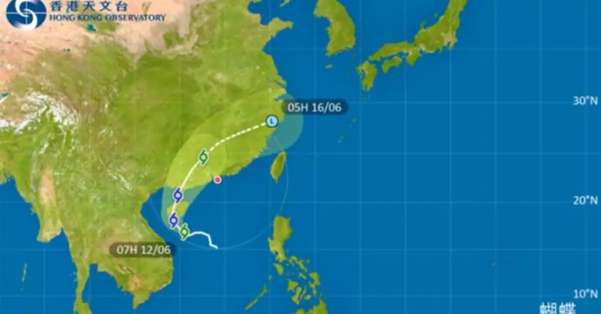 一號信號續生效料今早維持　蝴蝶逐漸增強大致移向海南島