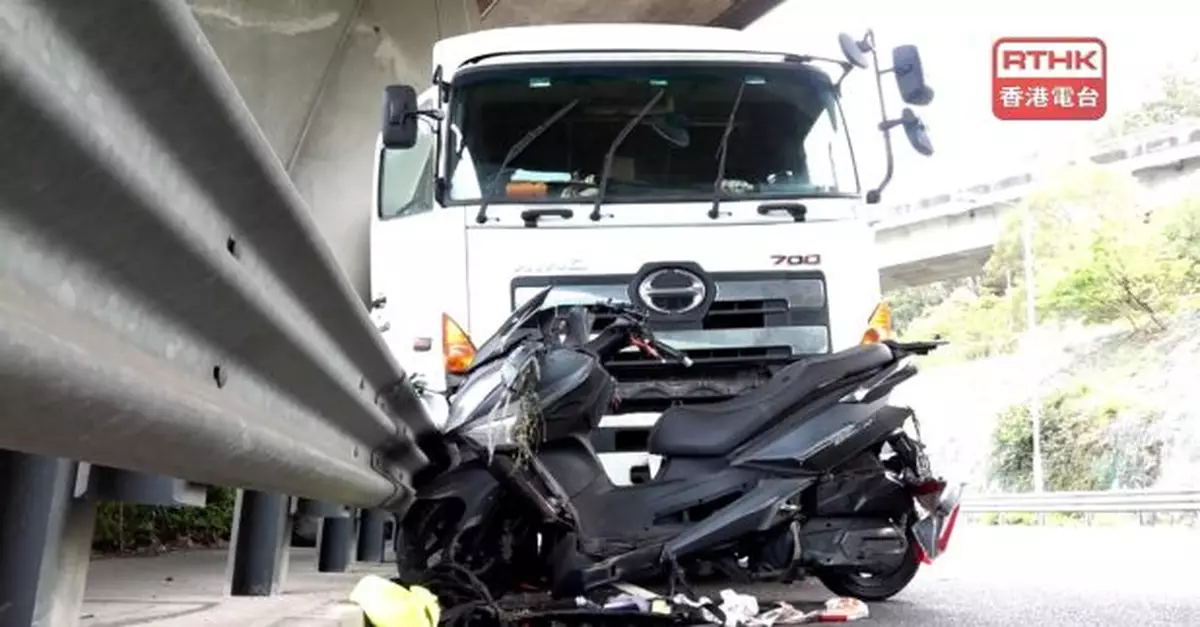 青沙公路南灣隧道致命車禍　電單車司機死亡