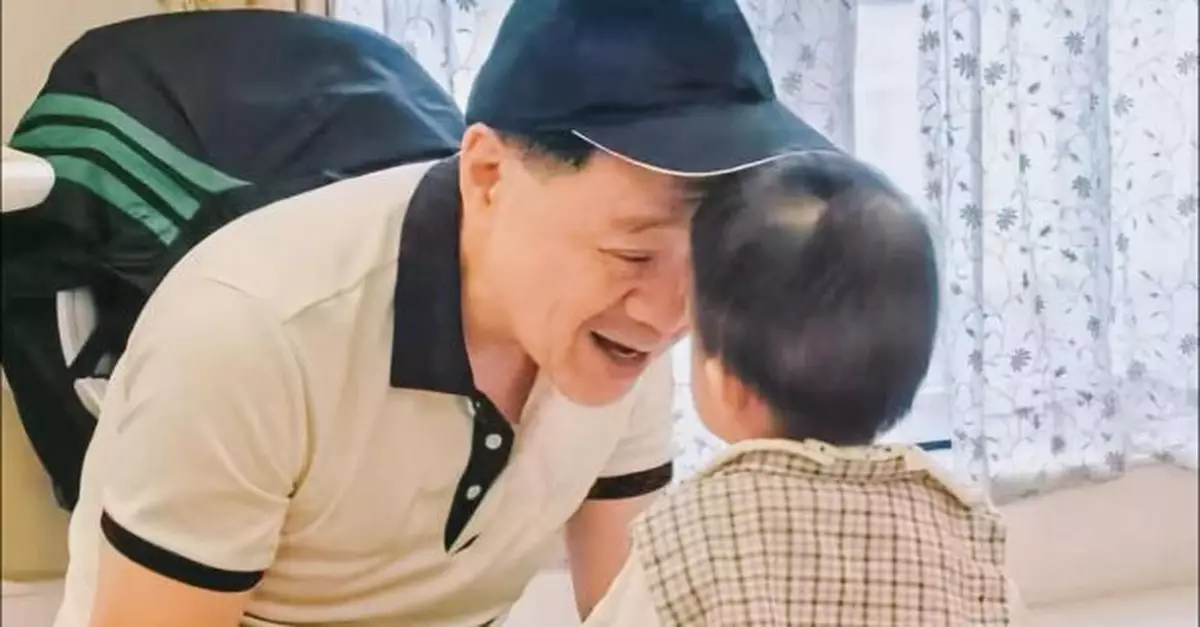 李家超向所有父親致敬及送上祝福　公務繁忙感謝家人包容體諒