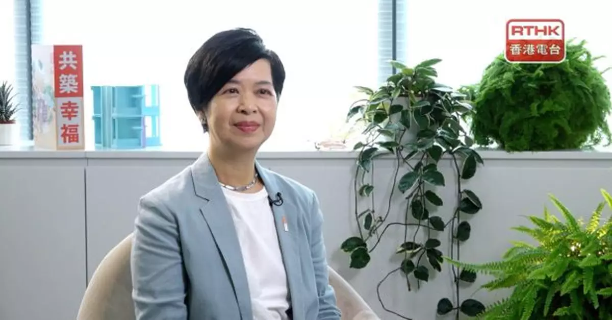 何永賢指簡樸房天井若環境惡劣　當局有權不予認證