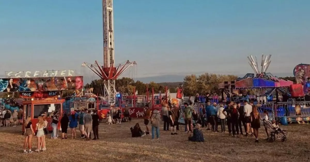搭遊樂設施頭髮捲入滾輪 英少女四分之三頭皮遭撕脫血濺現場痛哭慘叫