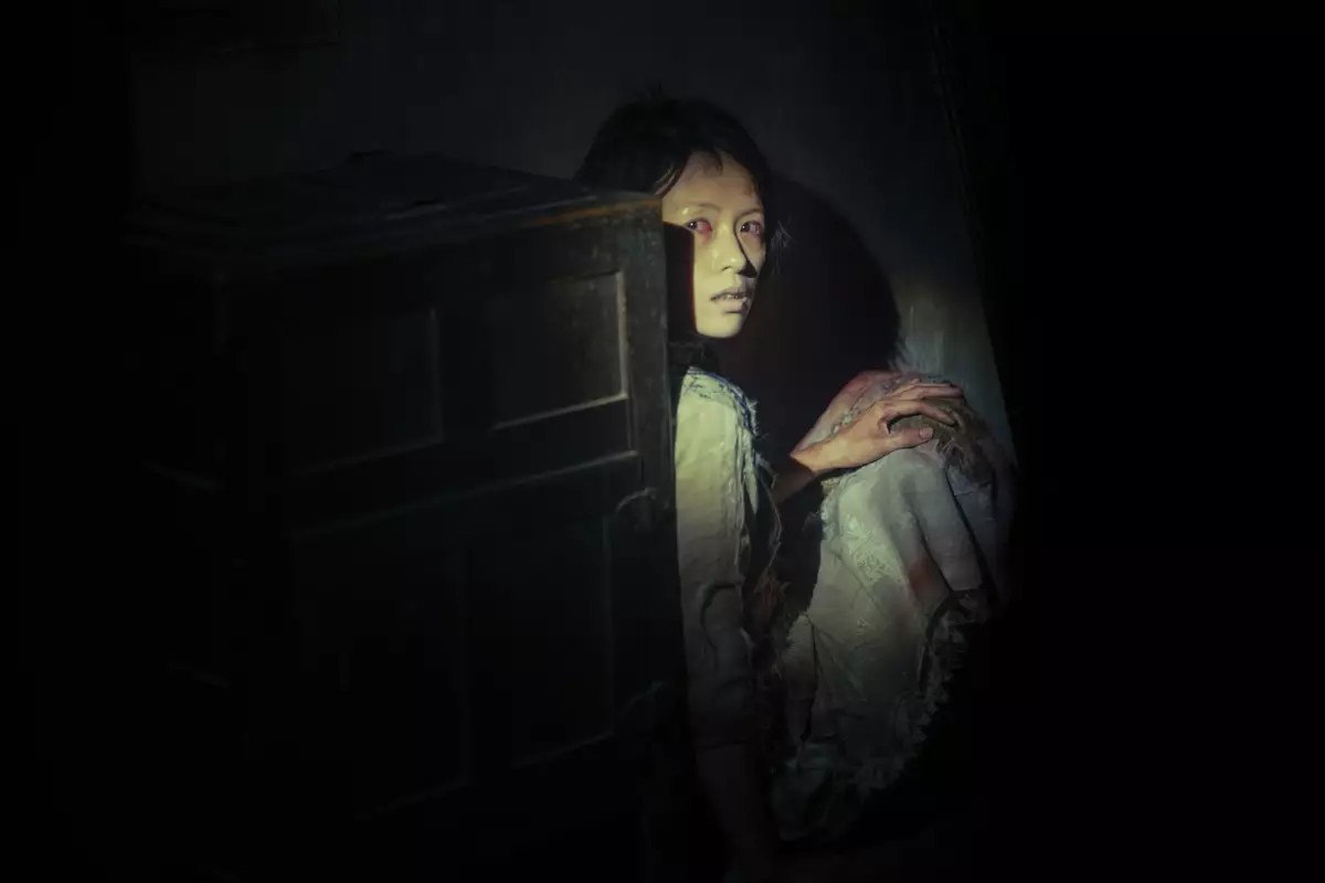 由陳可辛執導、章子怡領銜主演的電影《醬園弄·懸案》,將於7月17日在香港上映。